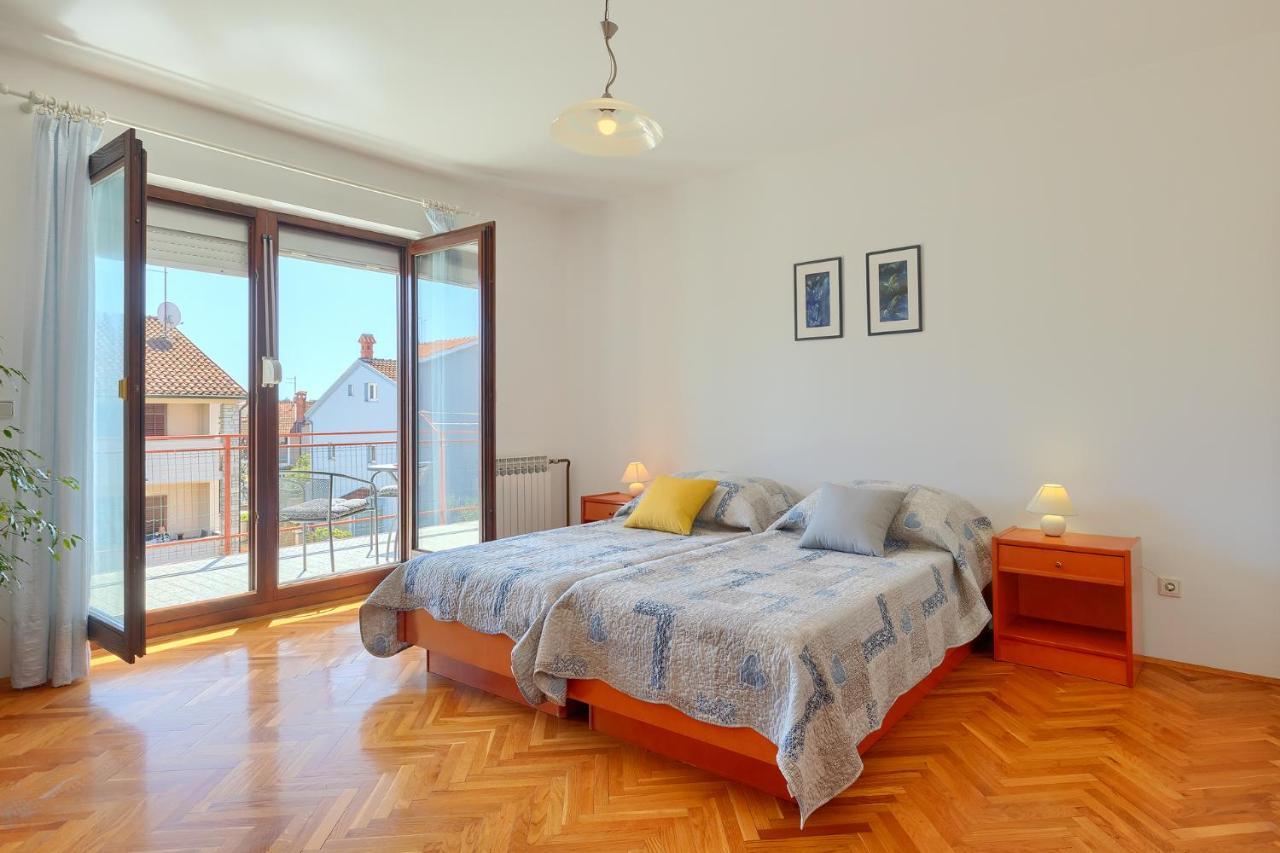 Christina Apartamento *